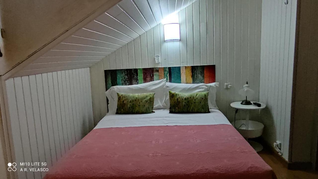 Hostal Martin - Sanabria Ribadelago Eksteriør billede