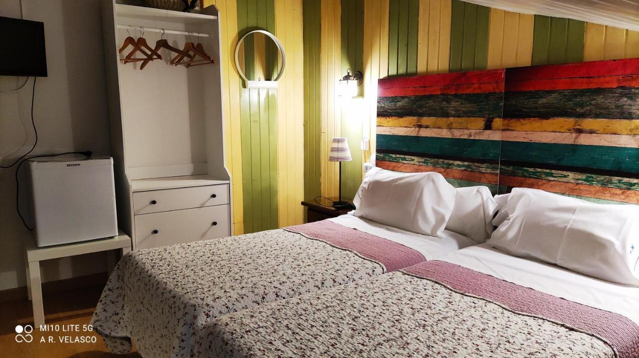 Hostal Martin - Sanabria Ribadelago Eksteriør billede