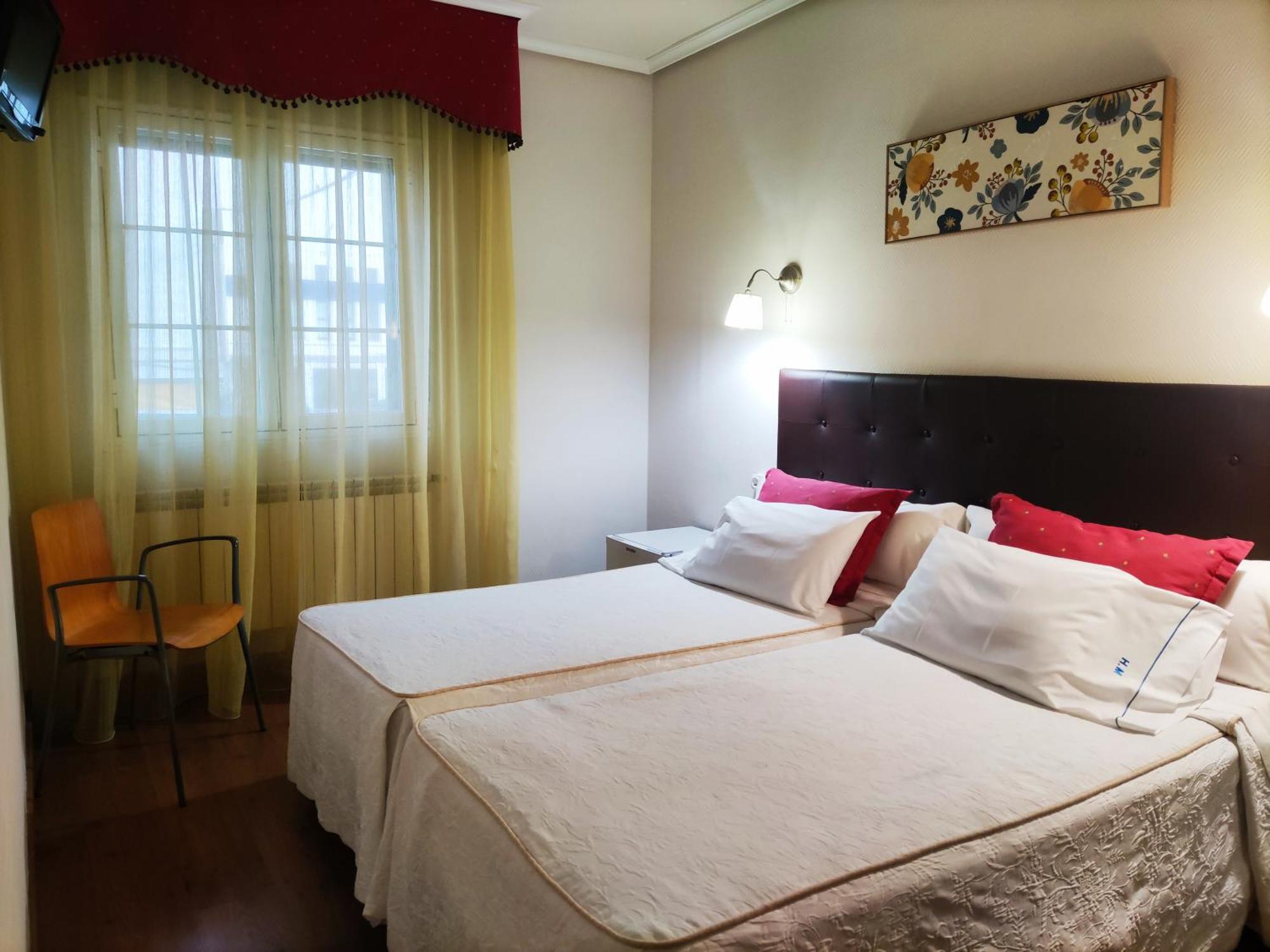Hostal Martin - Sanabria Ribadelago Eksteriør billede
