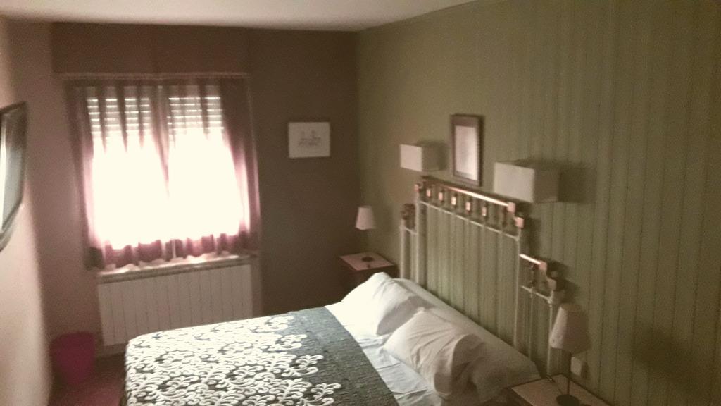 Hostal Martin - Sanabria Ribadelago Eksteriør billede